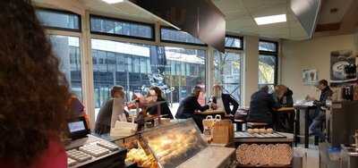 Caroshi Coffee And More ...