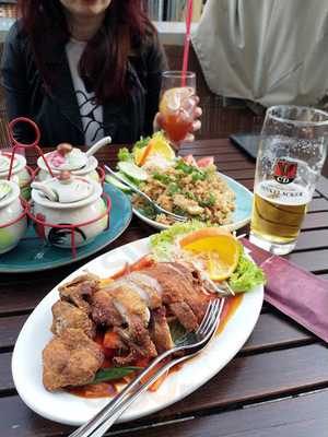 Ayutthaya Bar & Restaurant