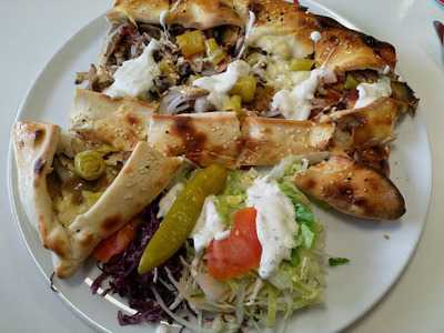 Hasan's Doner-pizza-kebab