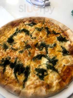 Hasan's Doner-pizza-kebab