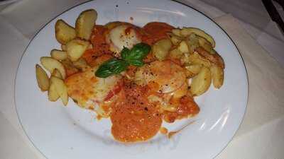 Trattoria-pizzeria Calabrisella