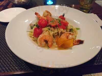 Paparazzi Restaurant