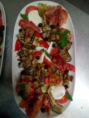 Pizzeria Trattoria La Ruota