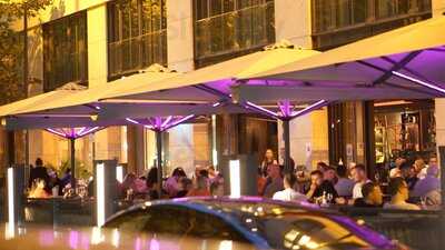 Tinos Restaurant & Bar