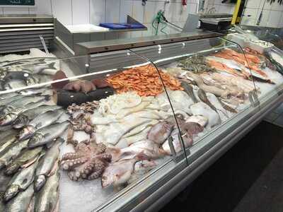 Fisch Paradies Et Fesch Hus