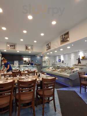 Fisch Paradies Et Fesch Hus