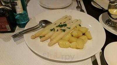 Brasserie & Wine Bar