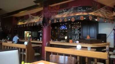 Schlosser Am Fürstenplatz