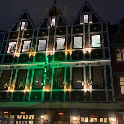 Schlüssel Im Treppchen