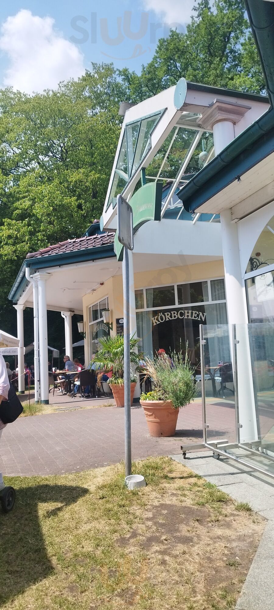 Bistro Und Mehr