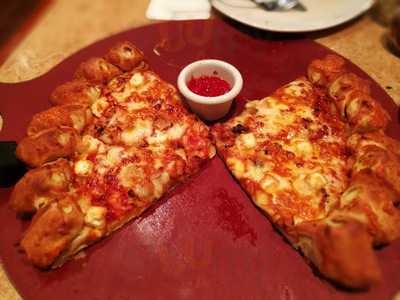 Pizza Hut Restaurant