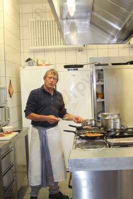 Zur Krone Kelterei Bornschier