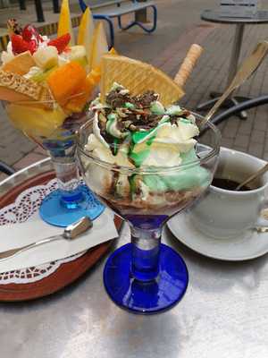 Italienisches Eiscafé "im Ratshof"