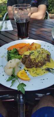 Trattoria - Pizzeria Im Sportgarten