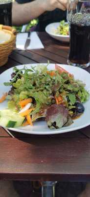 Trattoria - Pizzeria Im Sportgarten