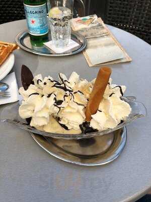 Eiscafe Am Schloss