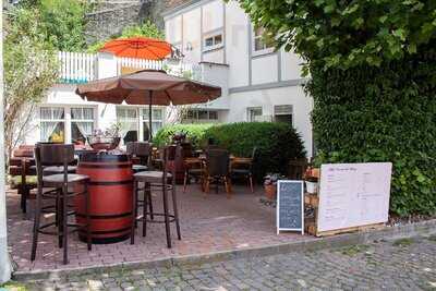 Mille Vini An Der Burg Eppstein