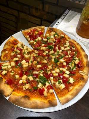 Pizzeria La Cravatta