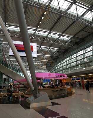 B2b Bar&bistro By Stockheim