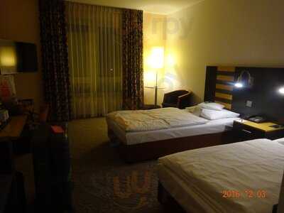 Alegria Im Lindner Congress Hotel
