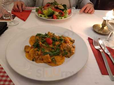 Giovanni's Ristorante & Pizzeria