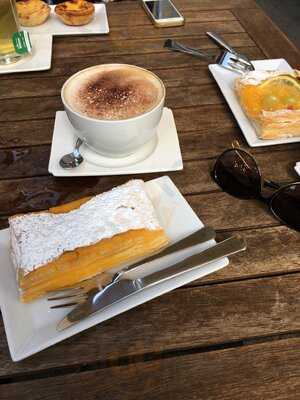 Café Luso/pastelaria Luso
