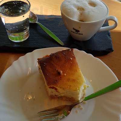 Hercules Vollkorn- Und Mühlenbäckerei