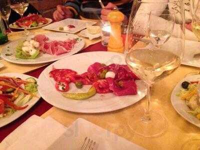 La Vecchia Trattoria