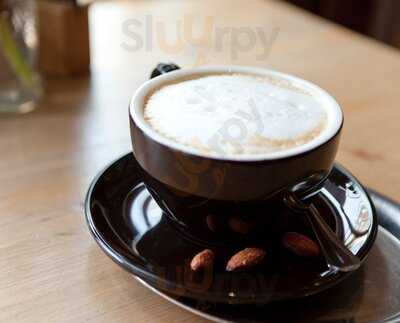 Giuseppe's Eiswerkstatt Café