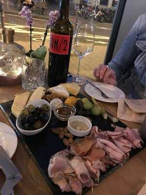 Villa Vinum Weinhandel Weinbar