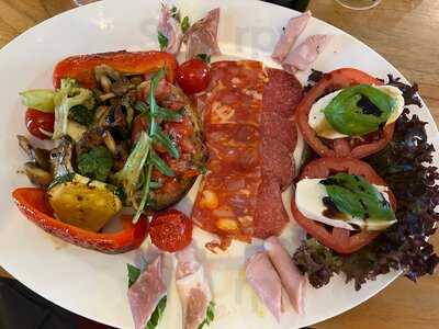 Sorrentino Al Vesuvio