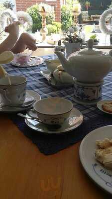 Dornumer Teestube - Cafe Am Wasserschloss
