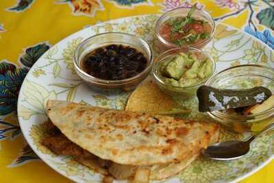 Los Carnales Taquería