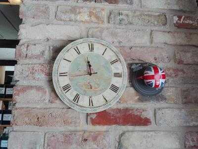 Woody's Little Britain