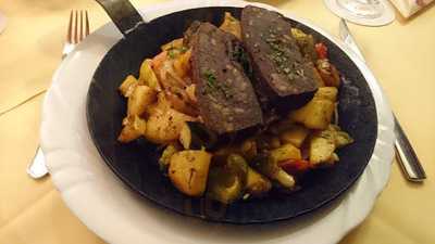 Schwalbennest Am Königsforst