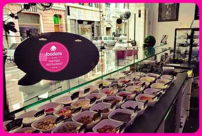 No.1 Frozen Yogurt - Magic Cup