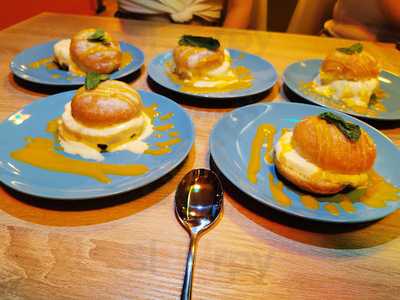 Dvision Esports Diner