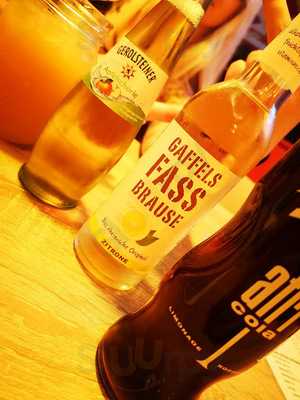 Dvision Esports Diner