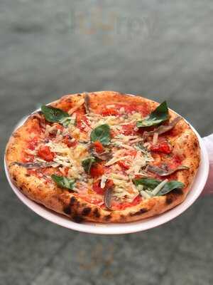 Nigro's Pizza Und Bar