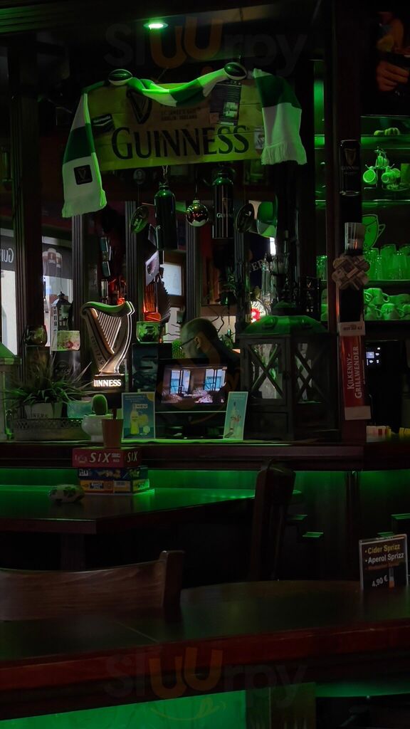 Corner Pub - Bar