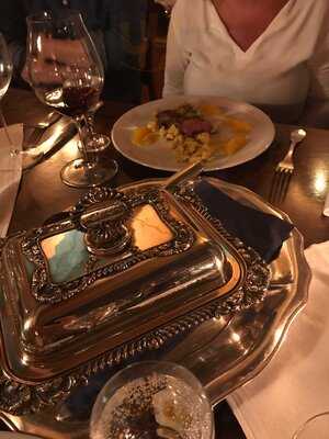 Restaurant St. Georges