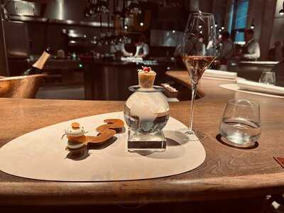 The Table Kevin Fehling