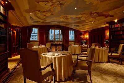 Lorenz Adlon Esszimmer