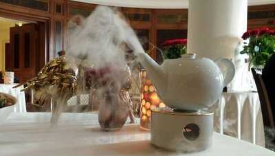 Lorenz Adlon Esszimmer