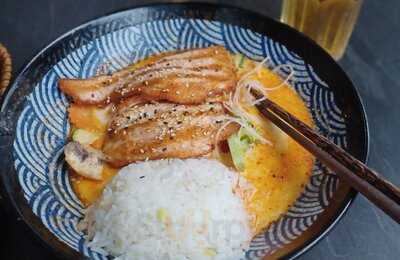 Nom Vietnamese Fusion Food