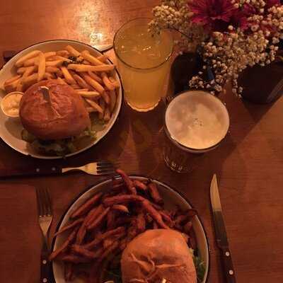 Otto's Burger - Grindelhof