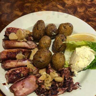 Rossio | Tapas E Vinho