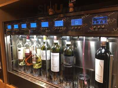 Lavida Wine Club Weinbar & Weinhandel