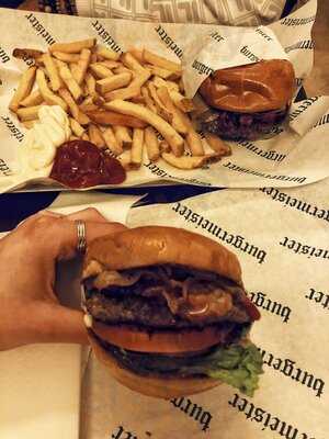 Burgermeister Kottbusser Tor