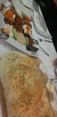 Black & White Türkisches Restaurant & Cafe